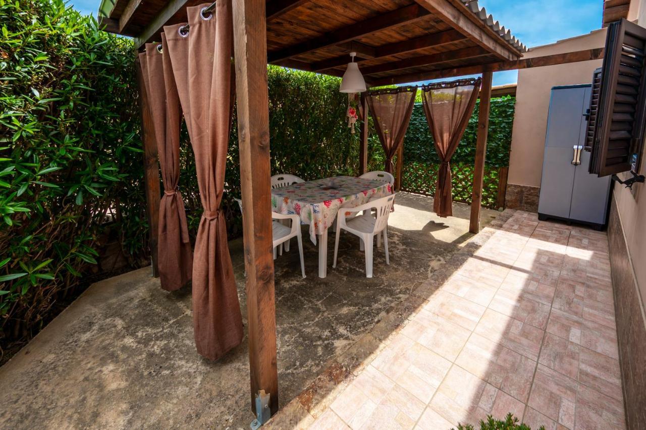 Casa Carmen Villa Avola Exterior photo